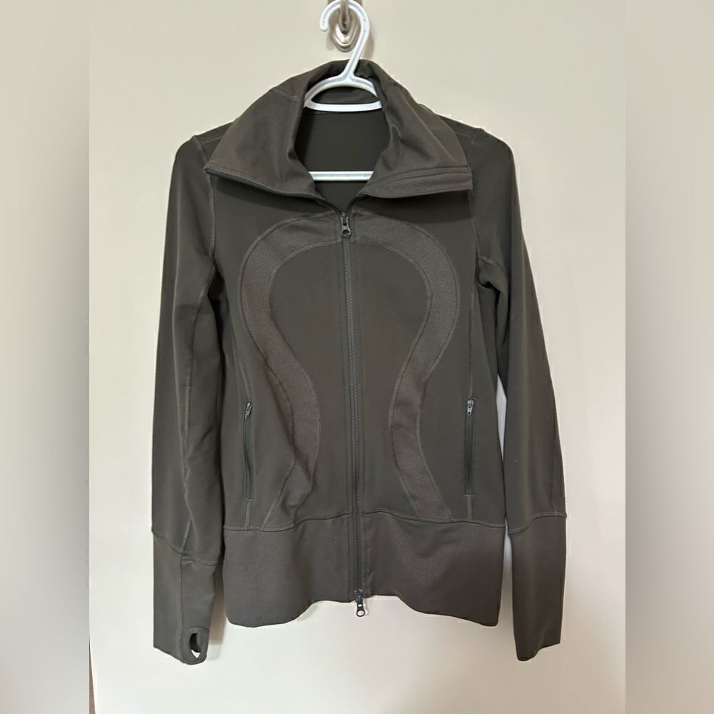 Lululemon Green Zipped Jacket